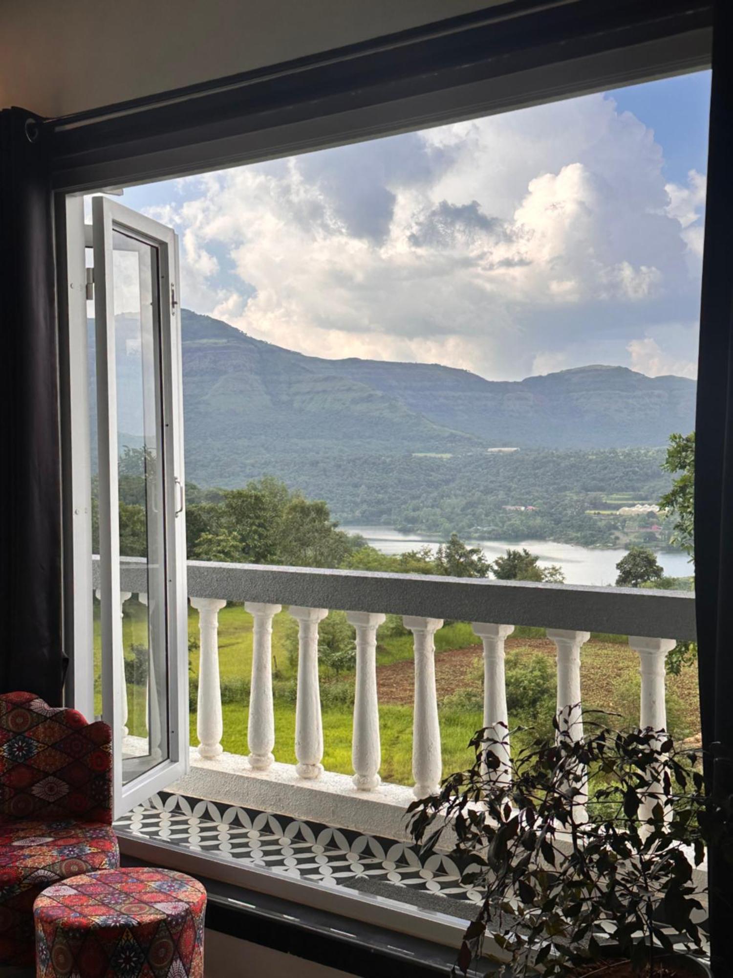 プネ Prana Healing Houseヴィラ エクステリア 写真
