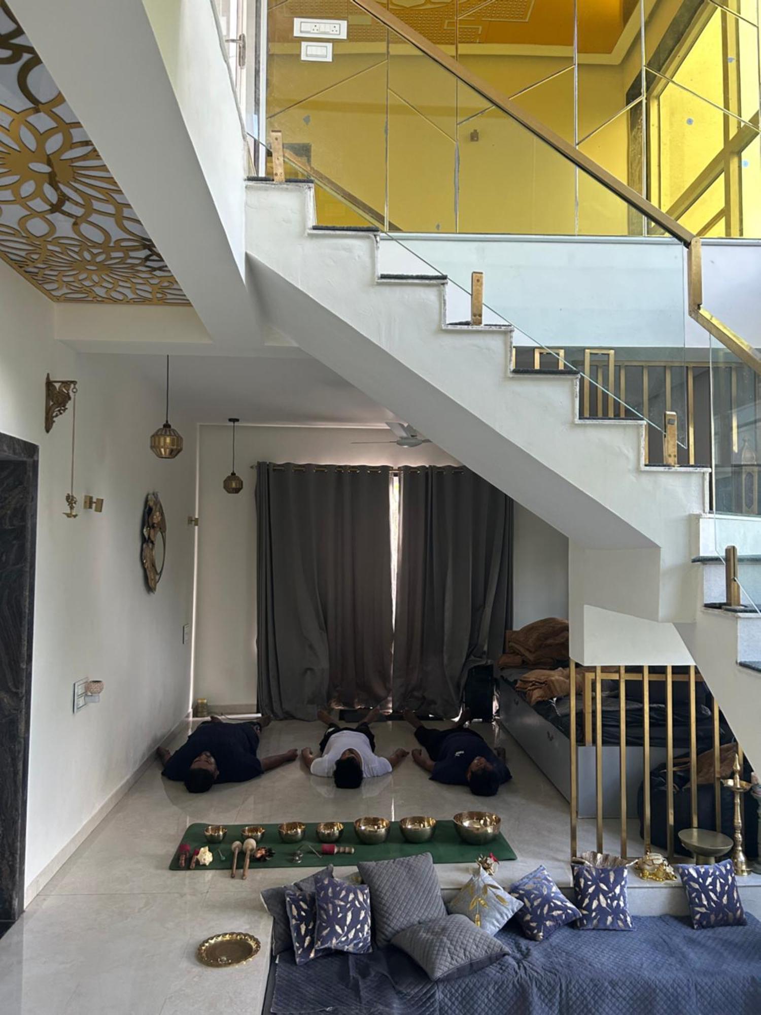 プネ Prana Healing Houseヴィラ エクステリア 写真