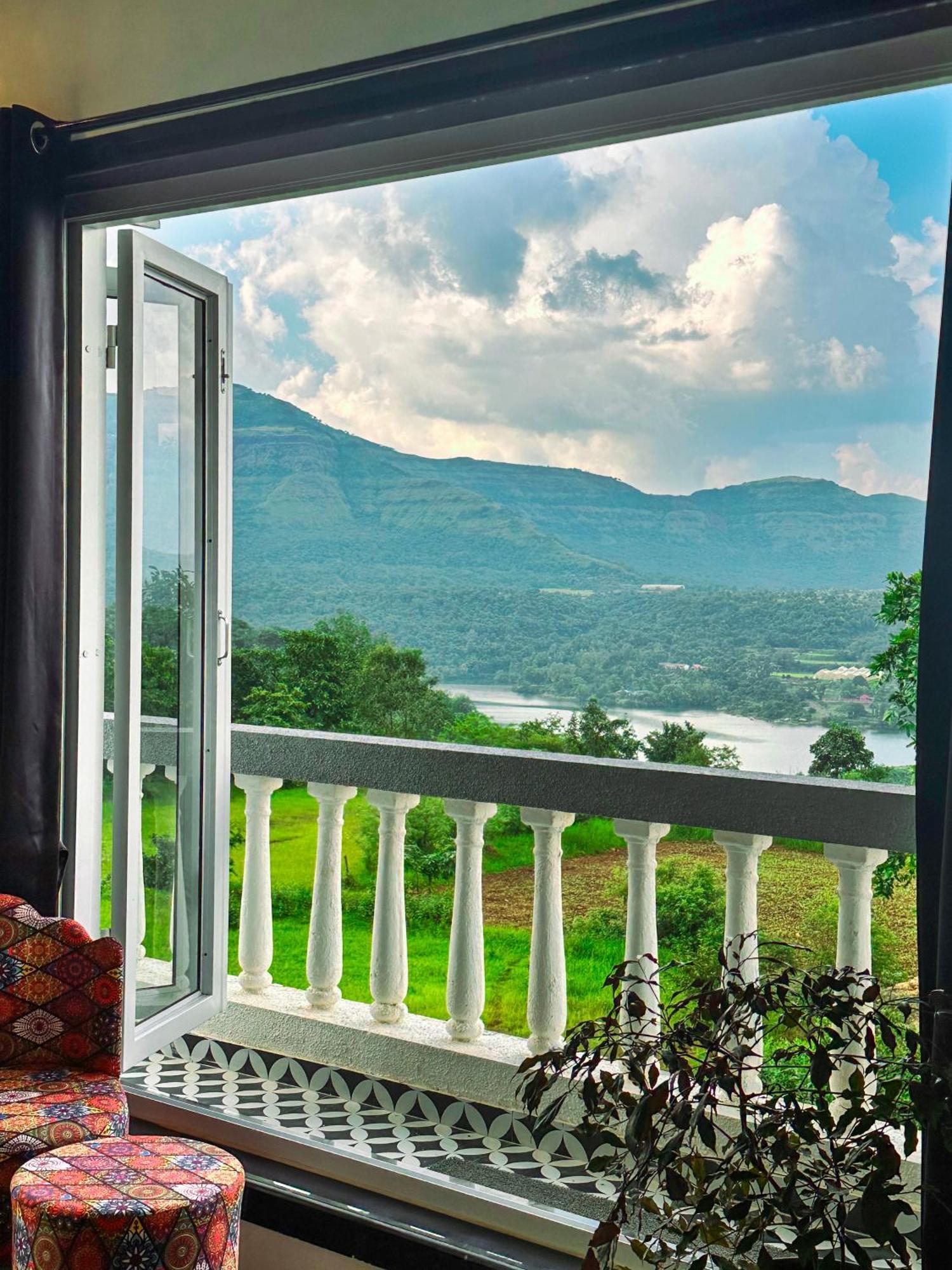 プネ Prana Healing Houseヴィラ エクステリア 写真